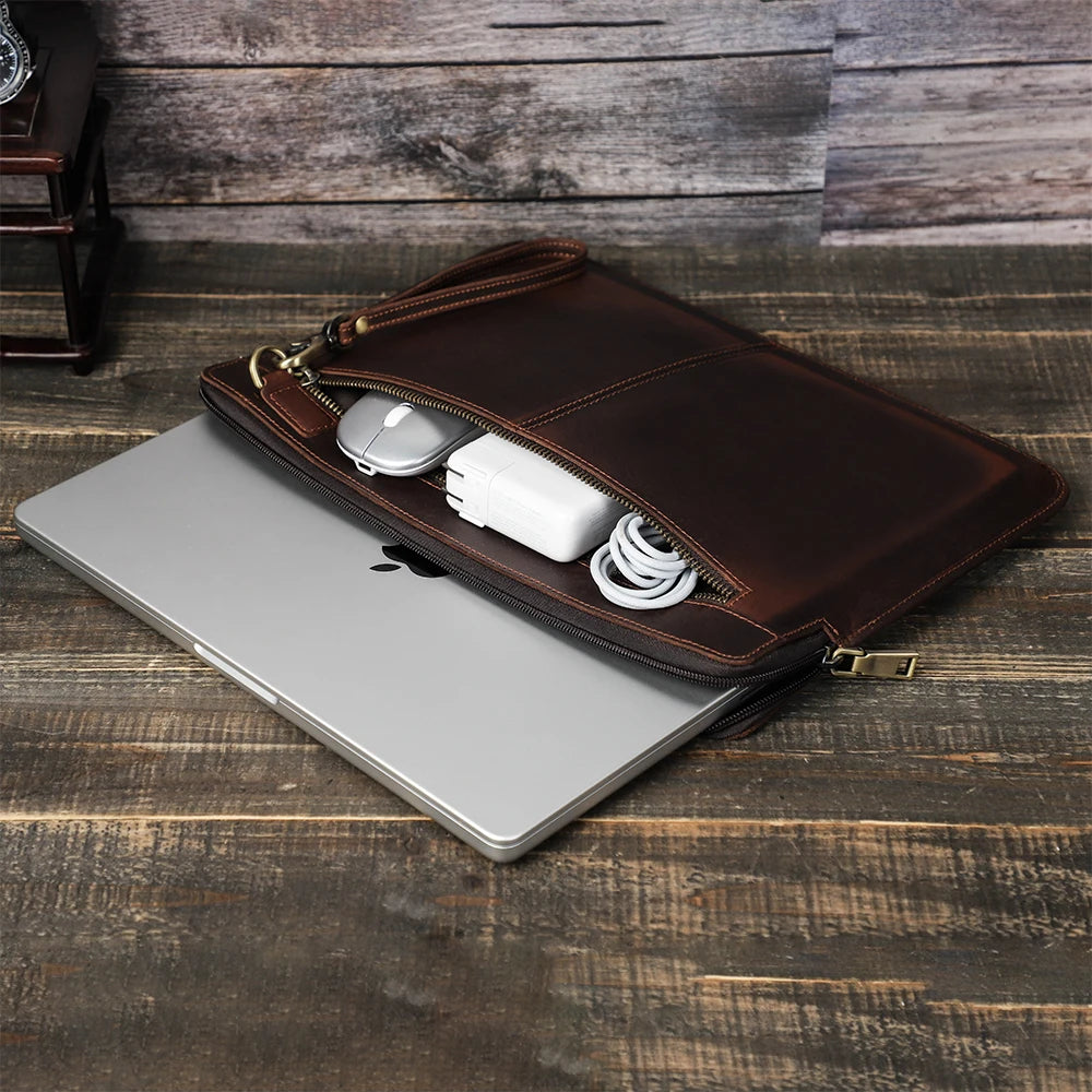 Essential Leather Folio