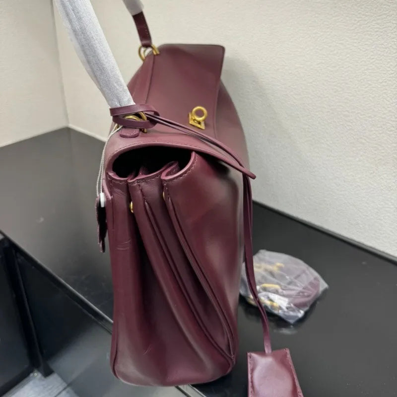 The Lancaster Tote